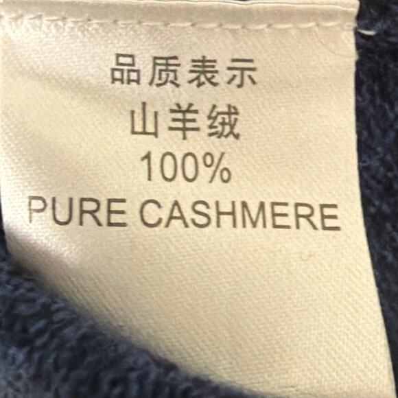 Lynon Mens Cashmere Sweater V-Neck Pullover Size 48 Designer Timeless Preppy - Picture 8 of 9